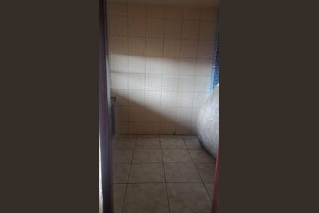 Quarto de casa para alugar com 1 quarto, 25m² em Alcantara, São Gonçalo