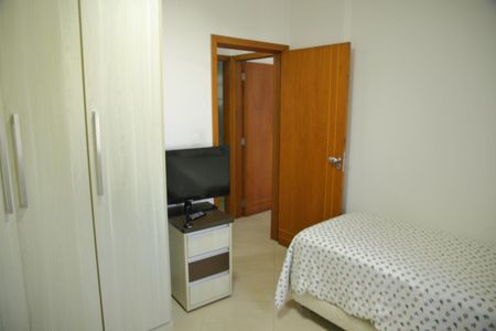 Apartamento à venda com 100m², 2 quartos e 1 vagaQuarto 2 