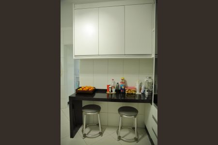 Apartamento à venda com 100m², 2 quartos e 1 vagaCozinha 