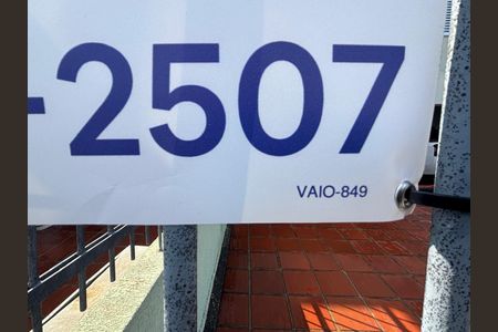 Apartamento à venda com 100m², 2 quartos e 1 vaga Apartamento à venda com 100m², 2 quartos e 1 vagaCod