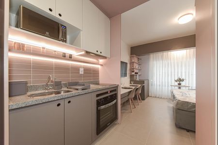 Cozinha de kitnet/studio à venda com 1 quarto, 22m² em Vila Cordeiro, São Paulo