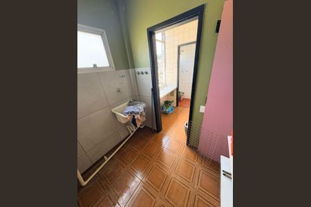 Apartamento para alugar com 80m², 2 quartos e 1 vaga Apartamento para alugar com 80m², 2 quartos e 1 vagaÁrea de serviço