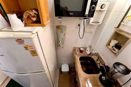 Kitnet/Studio à venda com 1 quarto, 50m² em Catete, Rio de Janeiro