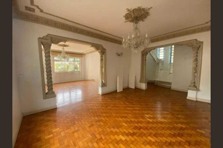 Casa à venda com 6 quartos, 240m² em Tijuca, Rio de Janeiro