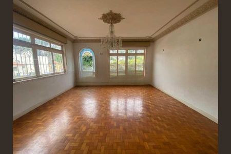 Casa à venda com 6 quartos, 240m² em Tijuca, Rio de Janeiro