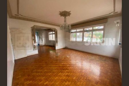 Casa à venda com 6 quartos, 240m² em Tijuca, Rio de Janeiro