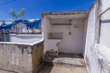 Casa à venda com 180m², 7 quartos e sem vaga