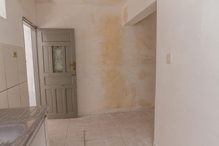 Casa à venda com 180m², 7 quartos e sem vaga