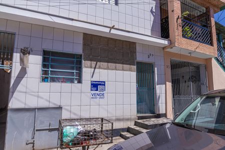 Casa à venda com 180m², 7 quartos e sem vaga