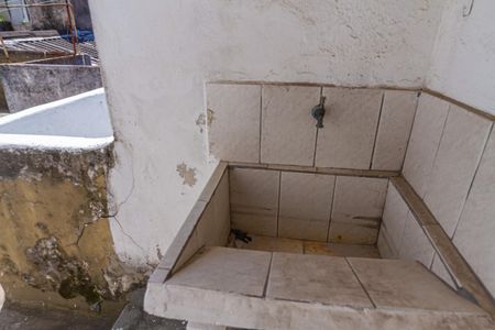 Casa à venda com 180m², 7 quartos e sem vaga