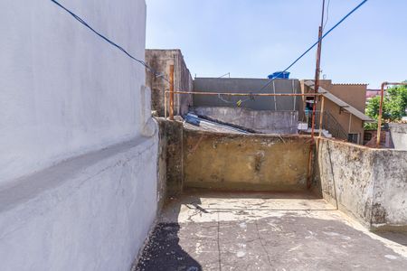 Casa para alugar com 30m², 1 quarto e sem vaga Casa para alugar com 30m², 1 quarto e sem vagaÁrea de Serviço e Terraço