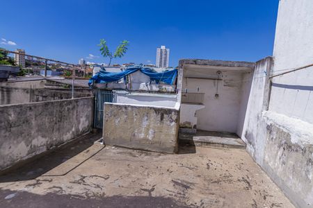 Casa para alugar com 30m², 1 quarto e sem vaga Casa para alugar com 30m², 1 quarto e sem vagaÁrea de Serviço e Terraço