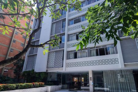 Apartamento para alugar com 137m², 3 quartos e 1 vaga Apartamento para alugar com 137m², 3 quartos e 1 vagaFachada e Portaria