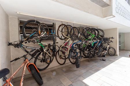 Apartamento para alugar com 137m², 3 quartos e 1 vaga Apartamento para alugar com 137m², 3 quartos e 1 vagaBicicletário