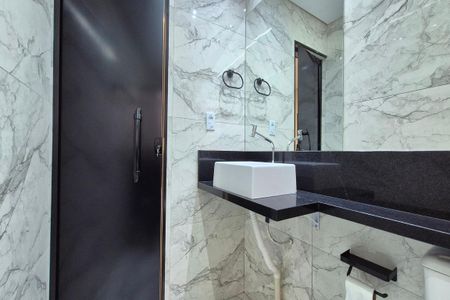 Banheiro de kitnet/studio para alugar com 1 quarto, 45m² em Botafogo, Campinas