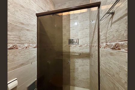 Apartamento para alugar com 100m², 2 quartos e sem vaga Apartamento para alugar com 100m², 2 quartos e sem vagaBanheiro social