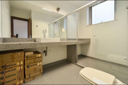 Apartamento à venda com 260m², 4 quartos e 2 vagasBanheiro Suíte 1