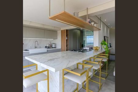 Apartamento à venda com 190m², 4 quartos e 3 vagas Apartamento à venda com 190m², 4 quartos e 3 vagasFoto 33