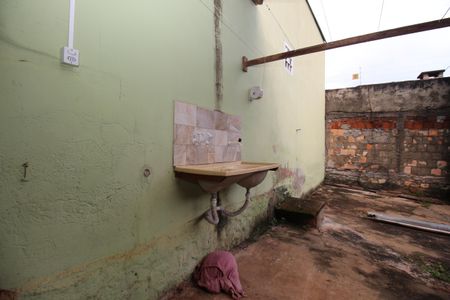 Casa para alugar com 86m², 2 quartos e 1 vagaÁrea de Serviço