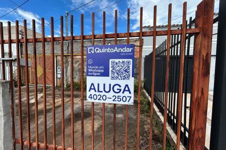 Casa para alugar com 86m², 2 quartos e 1 vaga Casa para alugar com 86m², 2 quartos e 1 vagaPlaca