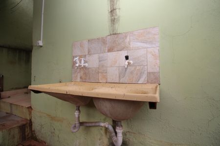 Casa para alugar com 86m², 2 quartos e 1 vagaÁrea de Serviço