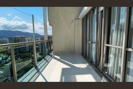 Varanda  de apartamento à venda com 4 quartos, 380m² em Barra da Tijuca, Rio de Janeiro