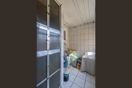 Apartamento à venda com 58m², 2 quartos e 1 vaga Apartamento à venda com 58m², 2 quartos e 1 vagaÁrea de Serviço