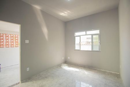 Sala de casa para alugar com 2 quartos, 360m² em Pacheco, São Gonçalo
