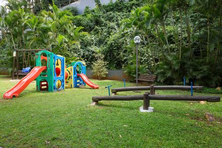 Apartamento para alugar com 77m², 3 quartos e 2 vagas Apartamento para alugar com 77m², 3 quartos e 2 vagasÁrea comum - Playground