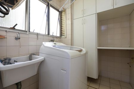 Apartamento para alugar com 77m², 3 quartos e 2 vagas Apartamento para alugar com 77m², 3 quartos e 2 vagasÁrea de Serviço