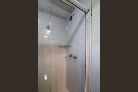 Apartamento para alugar com 77m², 3 quartos e 2 vagas Apartamento para alugar com 77m², 3 quartos e 2 vagasBanheiro social