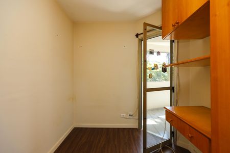 Apartamento para alugar com 77m², 3 quartos e 2 vagas Apartamento para alugar com 77m², 3 quartos e 2 vagasQuarto 3