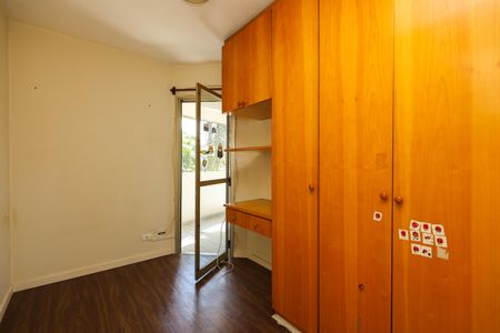 Apartamento para alugar com 77m², 3 quartos e 2 vagas Apartamento para alugar com 77m², 3 quartos e 2 vagasQuarto 3