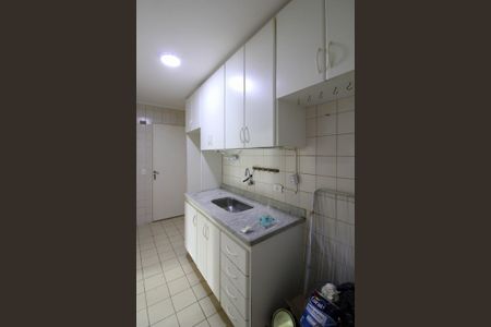 Apartamento para alugar com 77m², 3 quartos e 2 vagas Apartamento para alugar com 77m², 3 quartos e 2 vagasCozinha