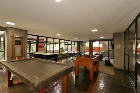 Apartamento à venda com 175m², 2 quartos e 2 vagasÁrea Comum - Salão de Jogos