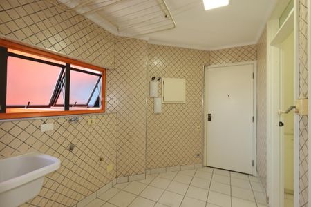 Apartamento à venda com 175m², 2 quartos e 2 vagasÁrea de Serviço