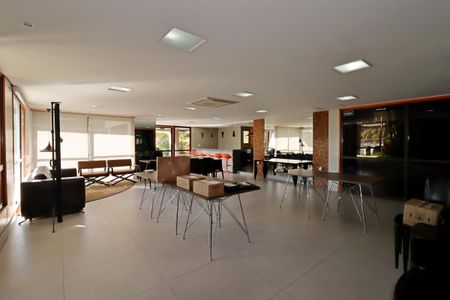 Apartamento à venda com 175m², 2 quartos e 2 vagasÁrea Comum - Salão de Festa