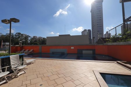 Apartamento à venda com 175m², 2 quartos e 2 vagasÁrea Comum - Piscina