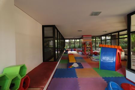 Apartamento à venda com 175m², 2 quartos e 2 vagasÁrea Comum - Brinquedoteca