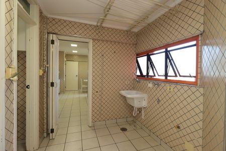 Apartamento à venda com 175m², 2 quartos e 2 vagasÁrea de Serviço