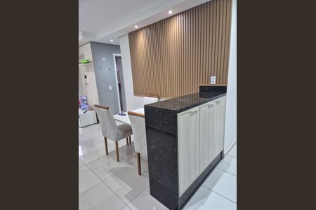 Sala de apartamento à venda com 2 quartos, 49m² em Santa Maria, Osasco