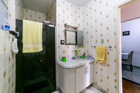 Apartamento à venda com 72m², 2 quartos e 1 vagaBanheiro Social