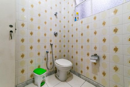 Apartamento à venda com 72m², 2 quartos e 1 vagaBanheiro Social