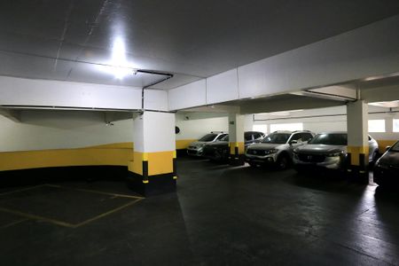 Apartamento para alugar com 55m², 1 quarto e 1 vaga Apartamento para alugar com 55m², 1 quarto e 1 vagaGaragem