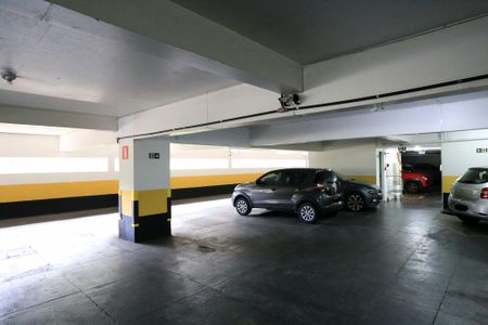 Apartamento para alugar com 55m², 1 quarto e 1 vaga Apartamento para alugar com 55m², 1 quarto e 1 vagaGaragem