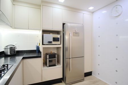 Casa de condomínio à venda com 147m², 3 quartos e 2 vagasCozinha