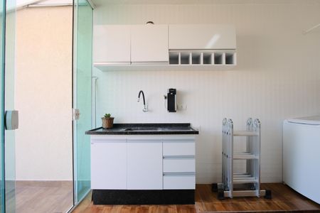 Casa de condomínio à venda com 147m², 3 quartos e 2 vagasEspaço Gourmet