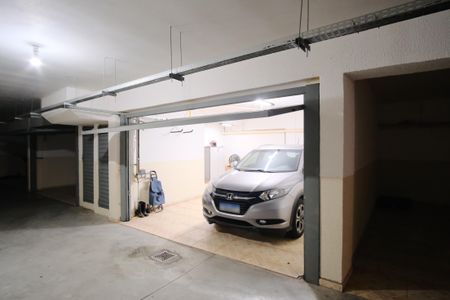 Casa de condomínio à venda com 147m², 3 quartos e 2 vagasGaragem