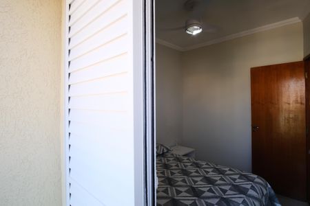 Casa de condomínio à venda com 147m², 3 quartos e 2 vagasVaranda do Quarto 1