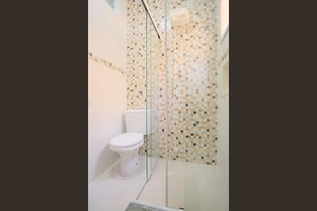 Casa de condomínio à venda com 147m², 3 quartos e 2 vagasBanheiro da Suíte